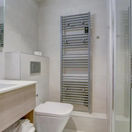 Echo Du Pleney B101 Apartament *